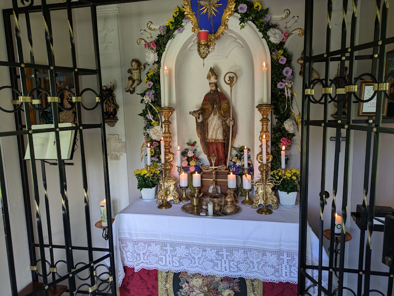 Kapelle in Erwartung der Feier
